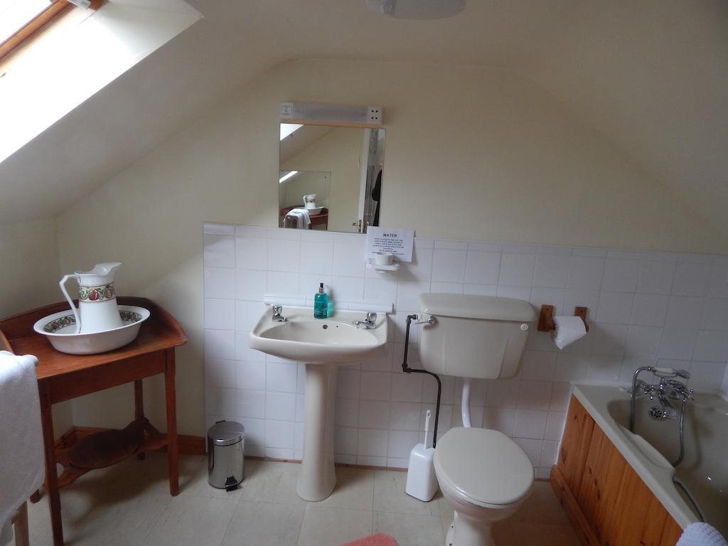 The Olde Castle B&B Renvyle Room photo